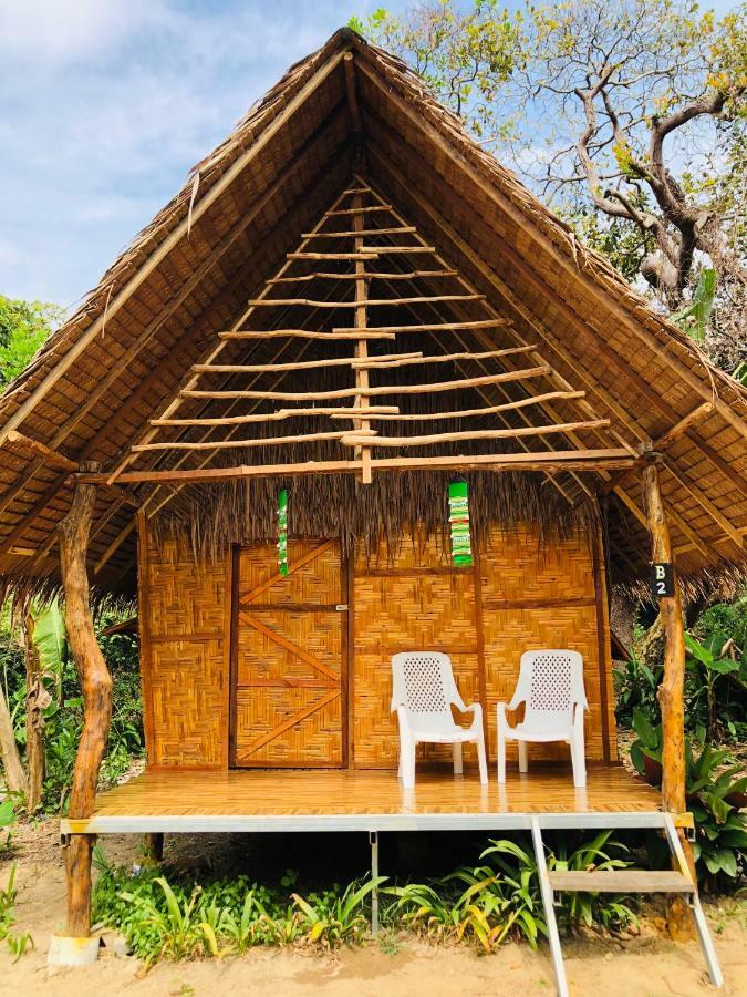 Chalee Tropicana Bungalow Koh Phayam Exteriör bild